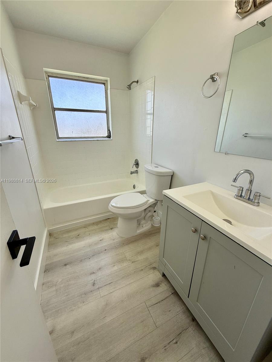 HALFWAY-TREE CONDO - Residential Lease