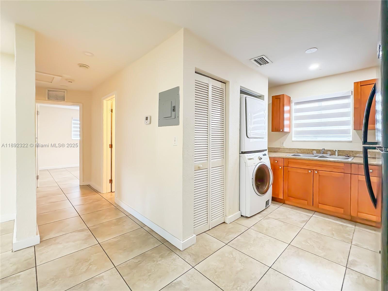 ORCHARD VILLA EXTENSION - Residential Income