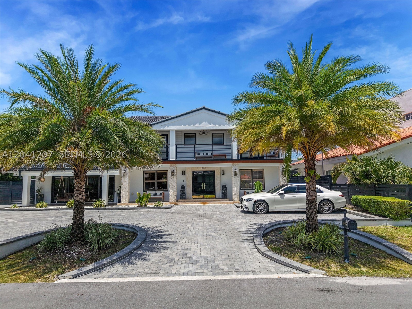 16416 NE 32nd Ave - Image 1