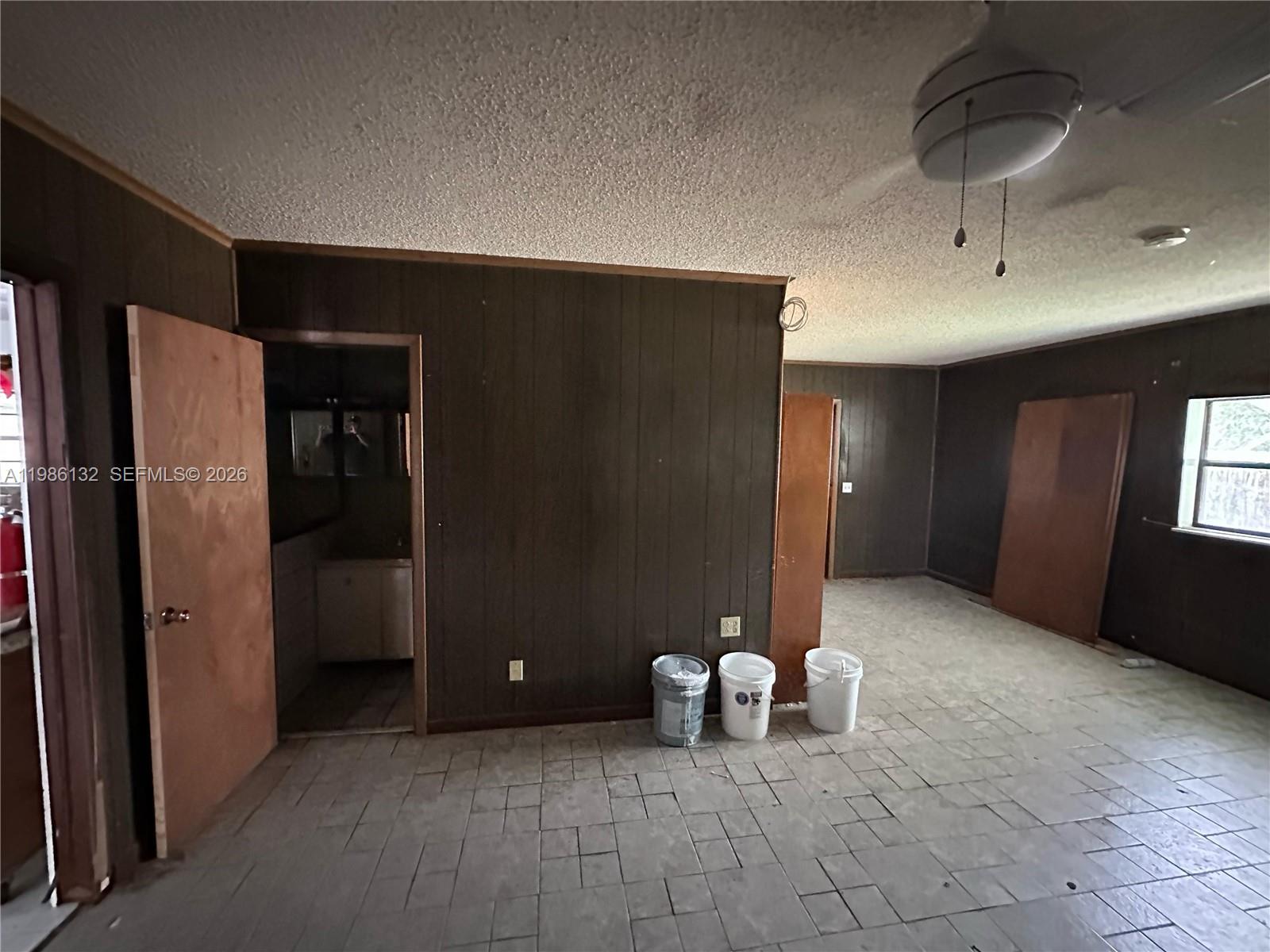 SEACREST ESTATES - Residential