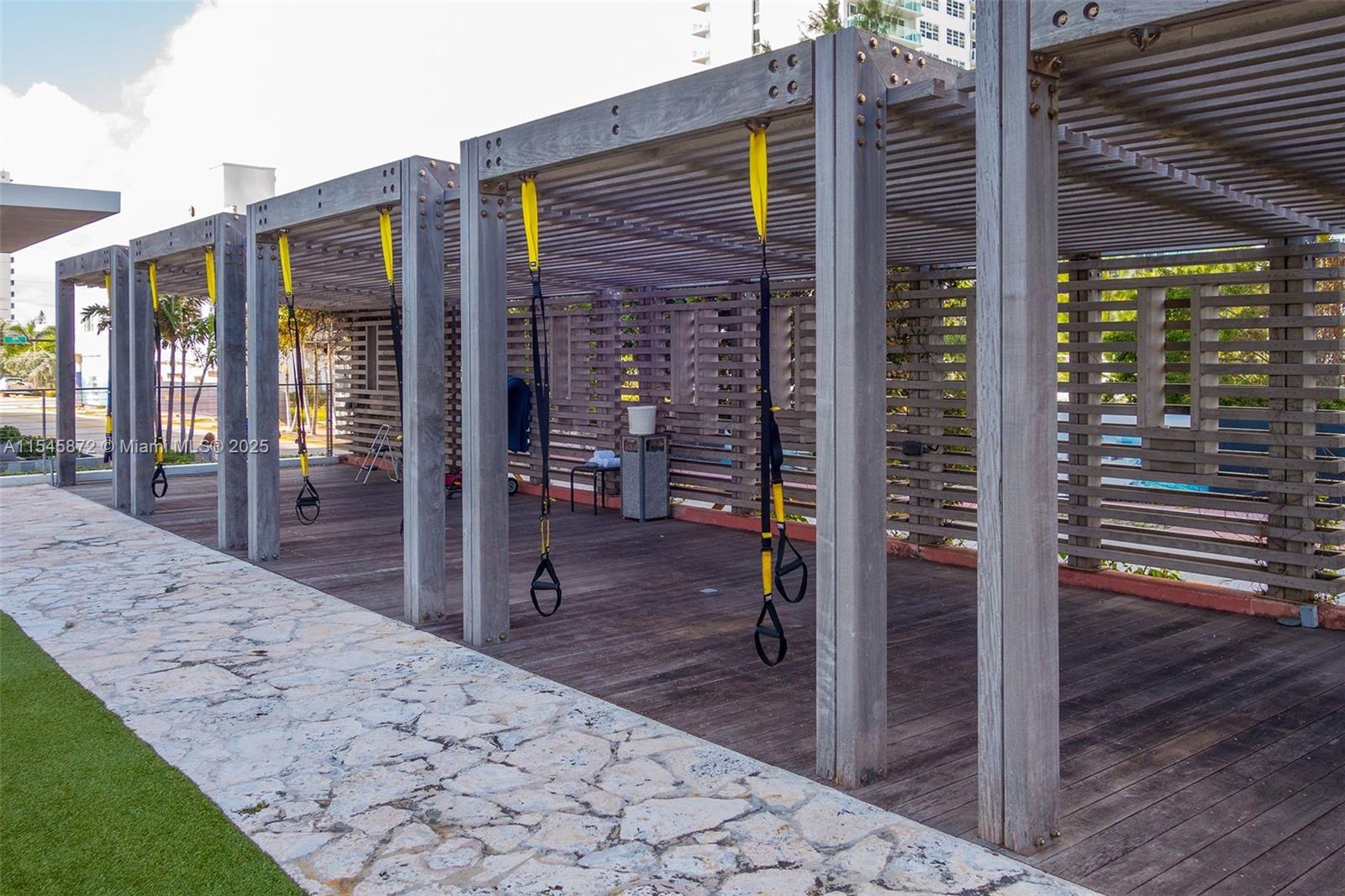 CENTRAL CARILLON BEACH CO - Residential