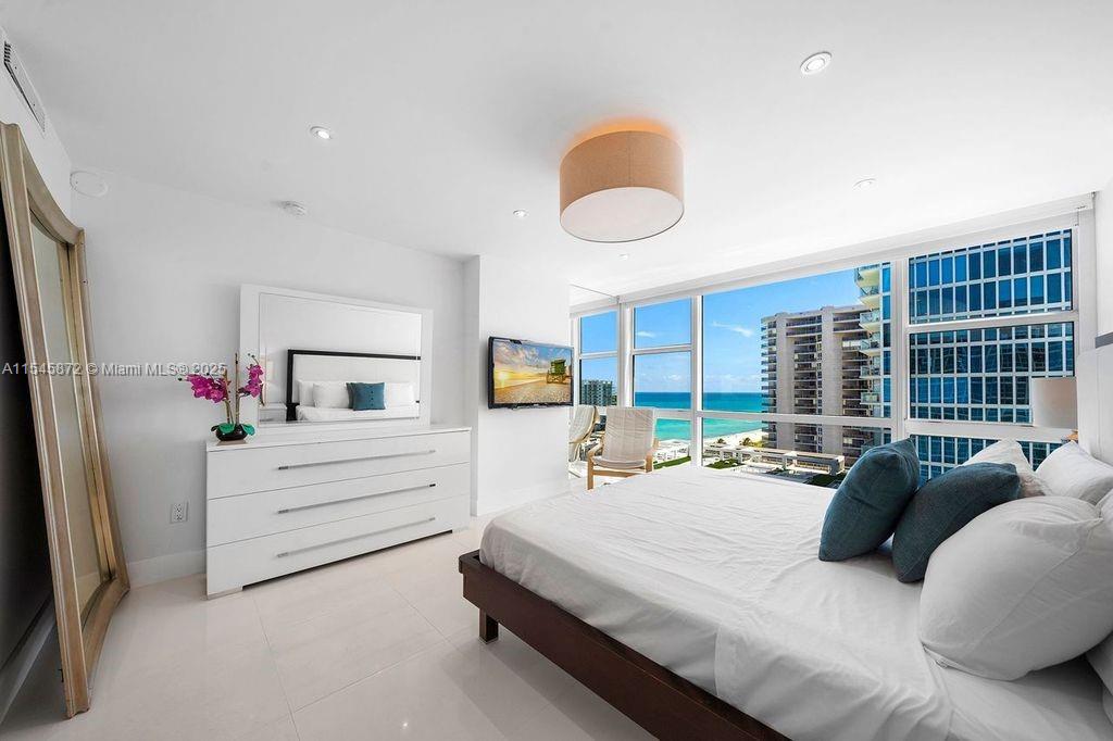 CENTRAL CARILLON BEACH CO - Residential