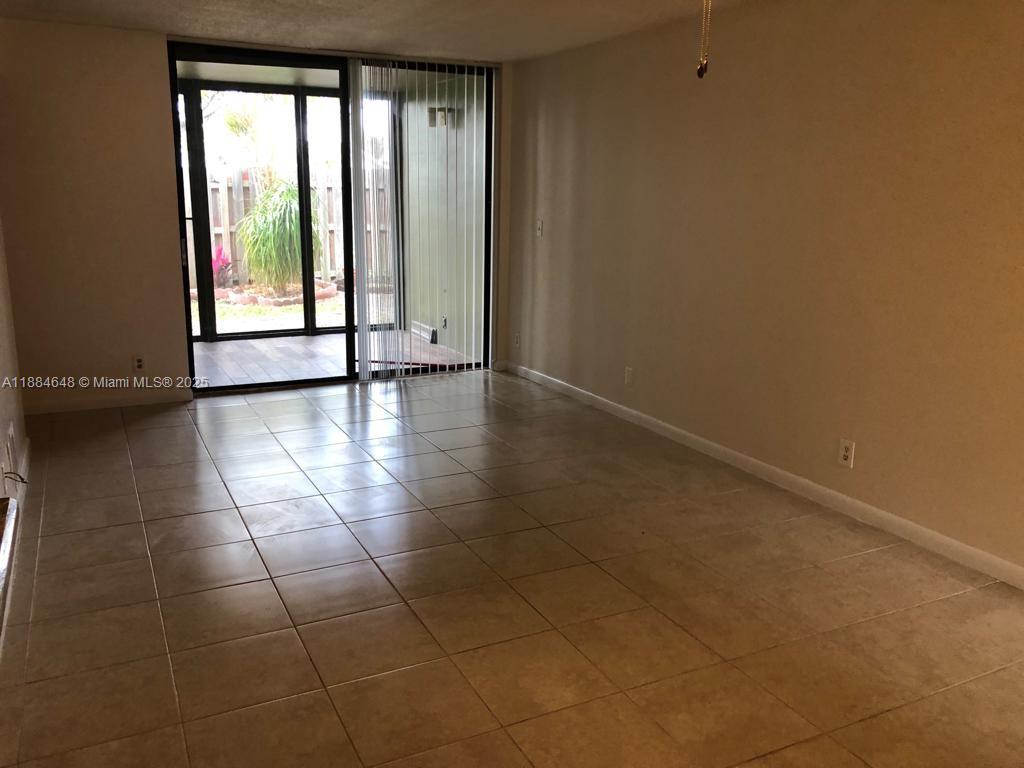 LAKE POINTE 8 CONDO - Residential