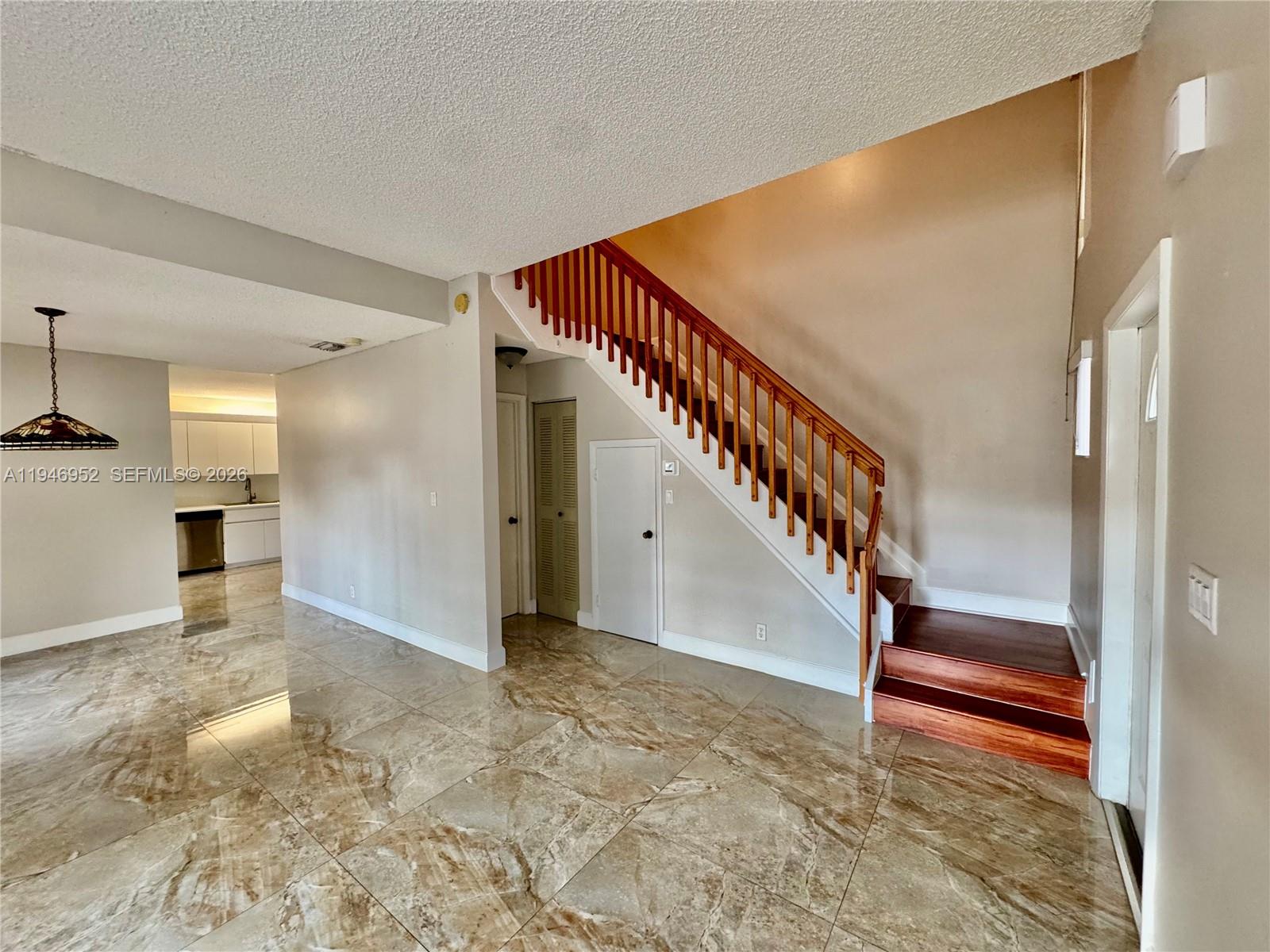 BONAVENTURE - Residential Lease