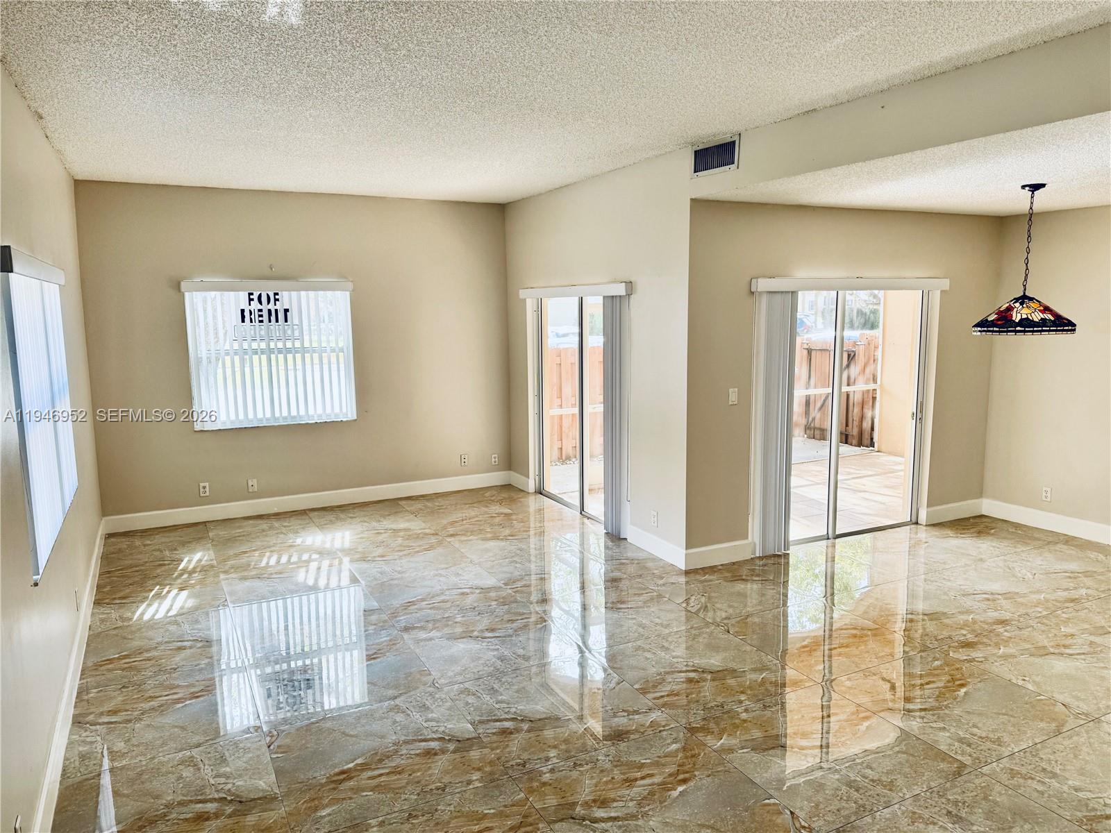 BONAVENTURE - Residential Lease