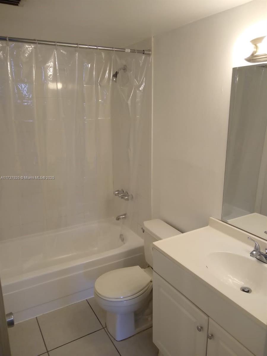 THE BERKELEY CONDO - Residential