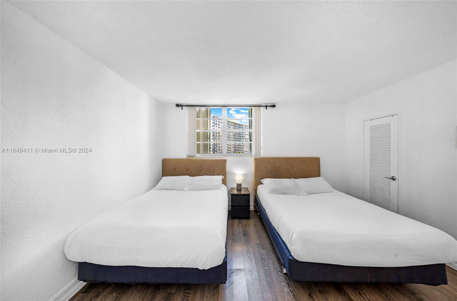 TIDES ON HOLLYWOOD BEACH - Residential
