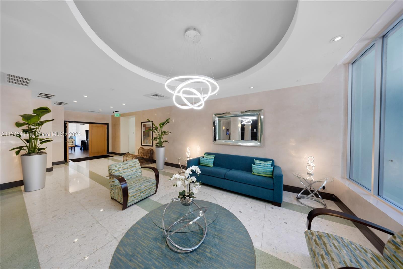 TIDES ON HOLLYWOOD BEACH - Residential