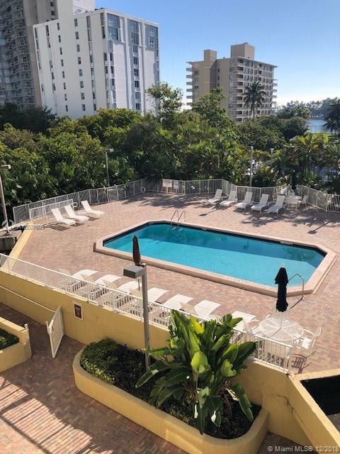 BRICKELL PARK CONDO - Residential