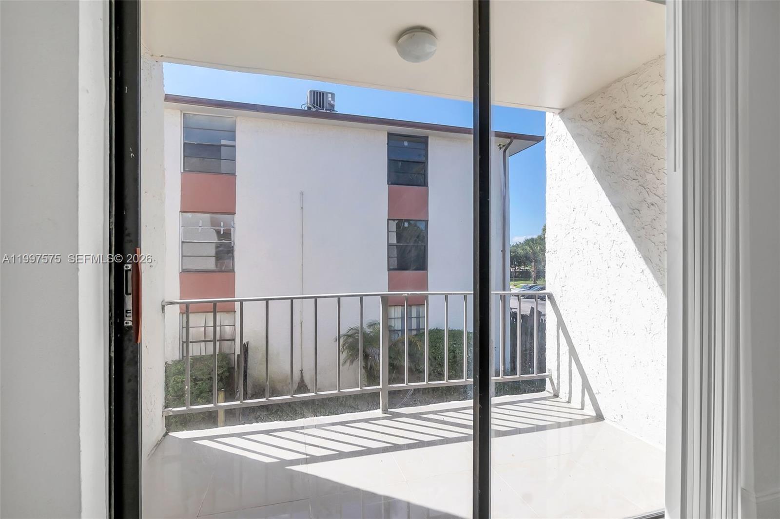 TREE GARDEN CONDO - Residential