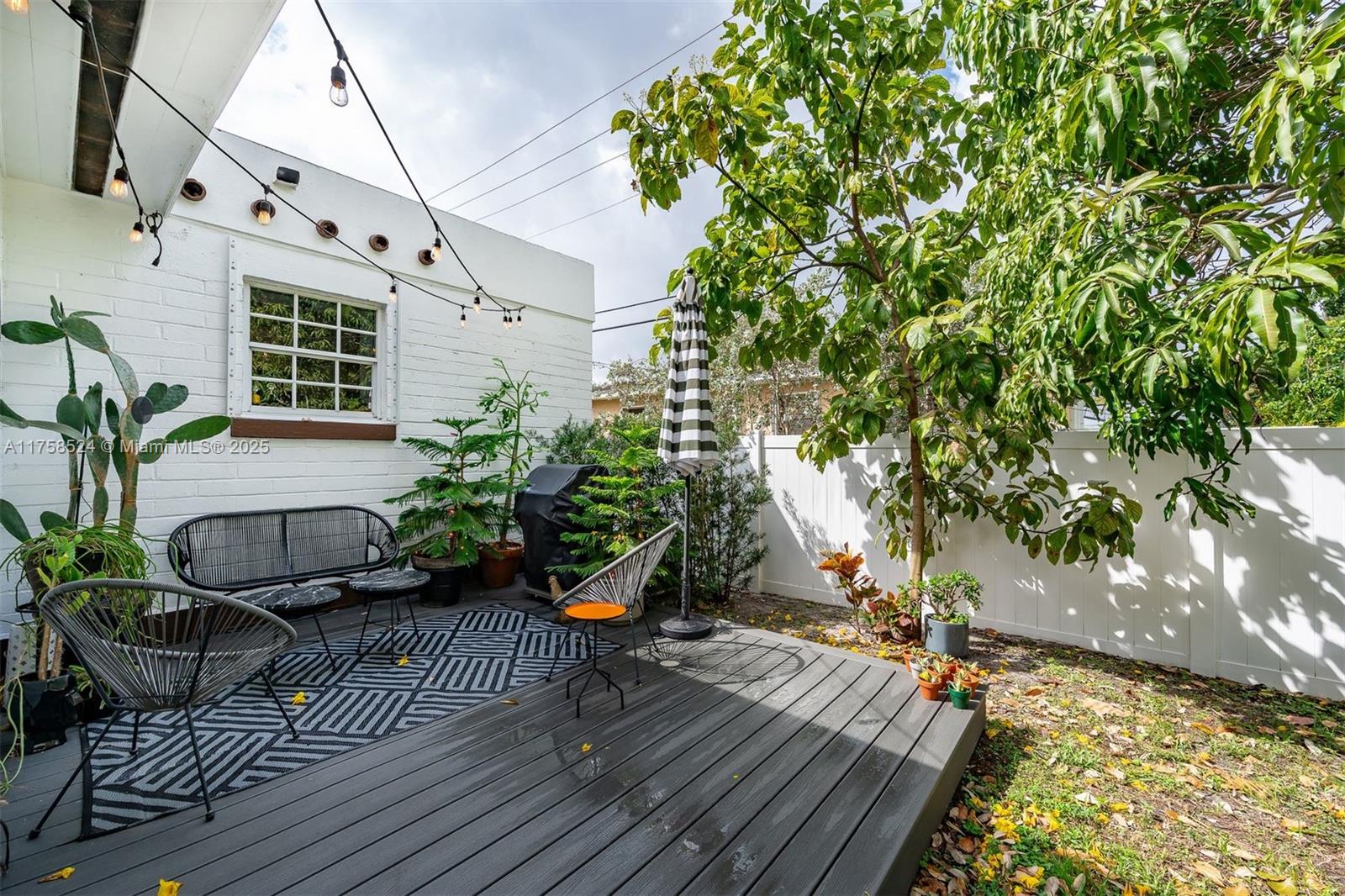 REV PL SEC 2 CC ESTATES - Residential