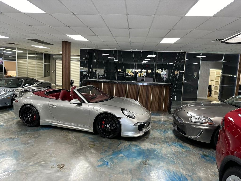 Photo of 601 N State Road 7, Plantation, FL 33317 (MLS # A12002660)