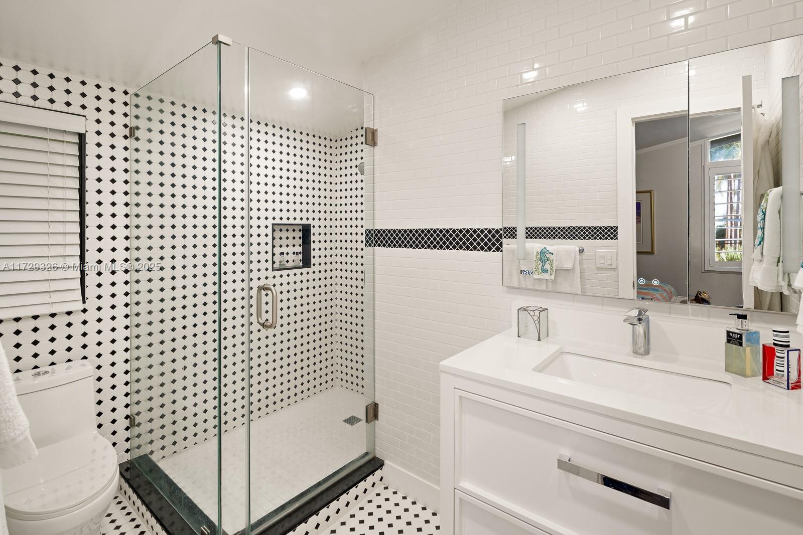 MASHTA ISLAND - Residential