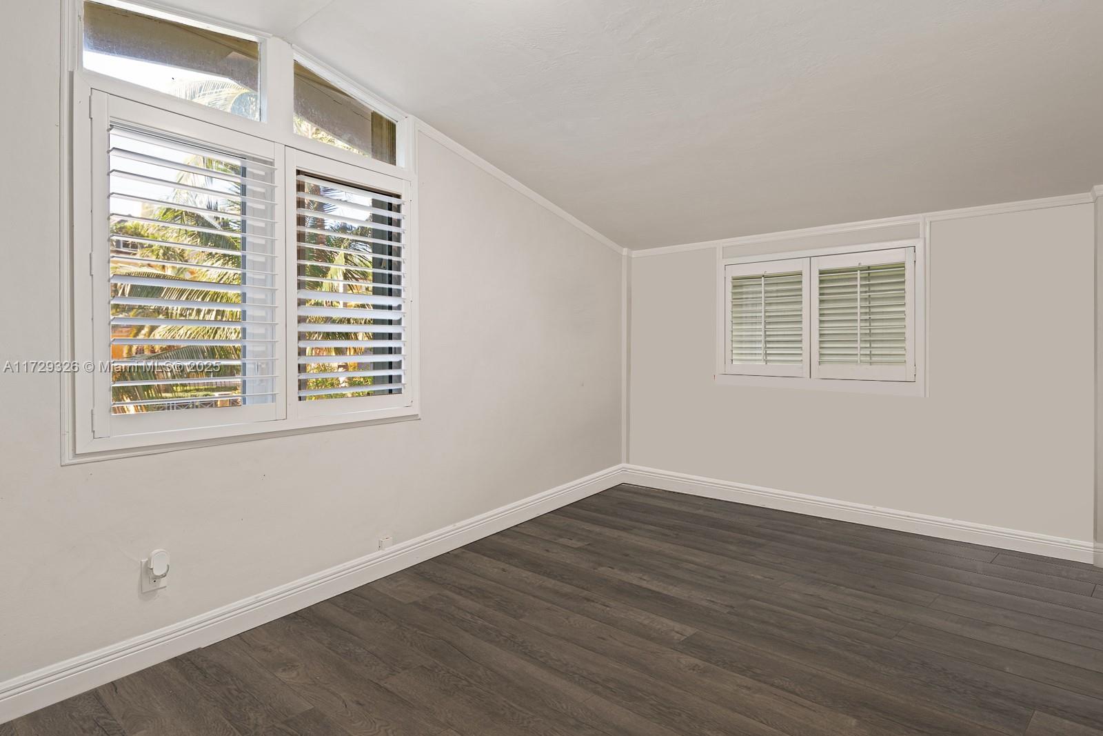 MASHTA ISLAND - Residential