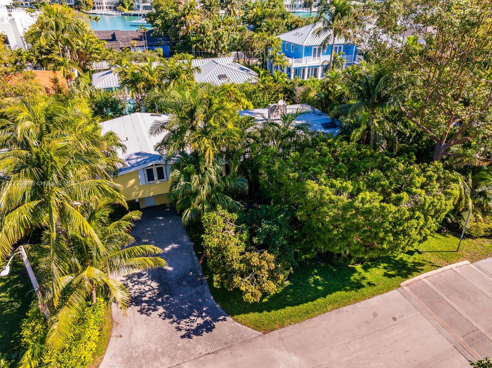 MASHTA ISLAND - Residential