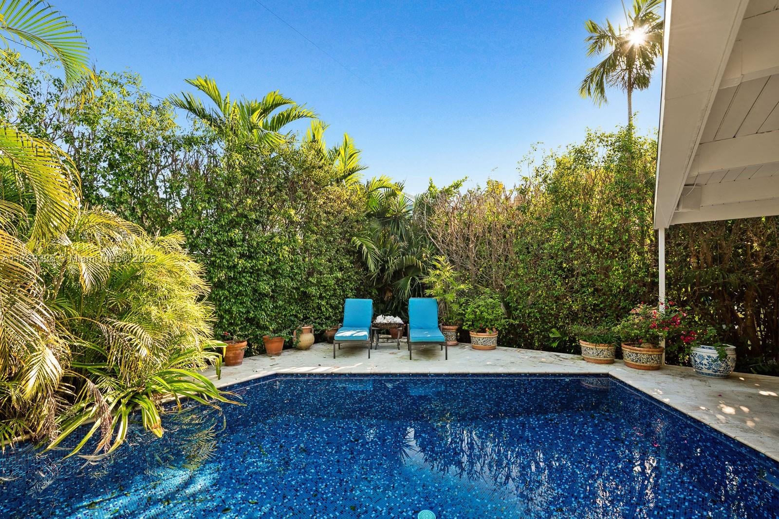 MASHTA ISLAND - Residential