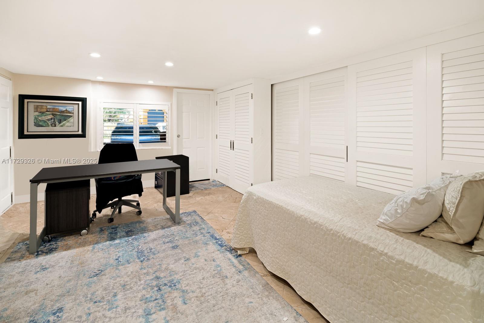 MASHTA ISLAND - Residential