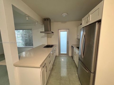 7430 Carlyle Ave 1 Miami Beach FL 33141