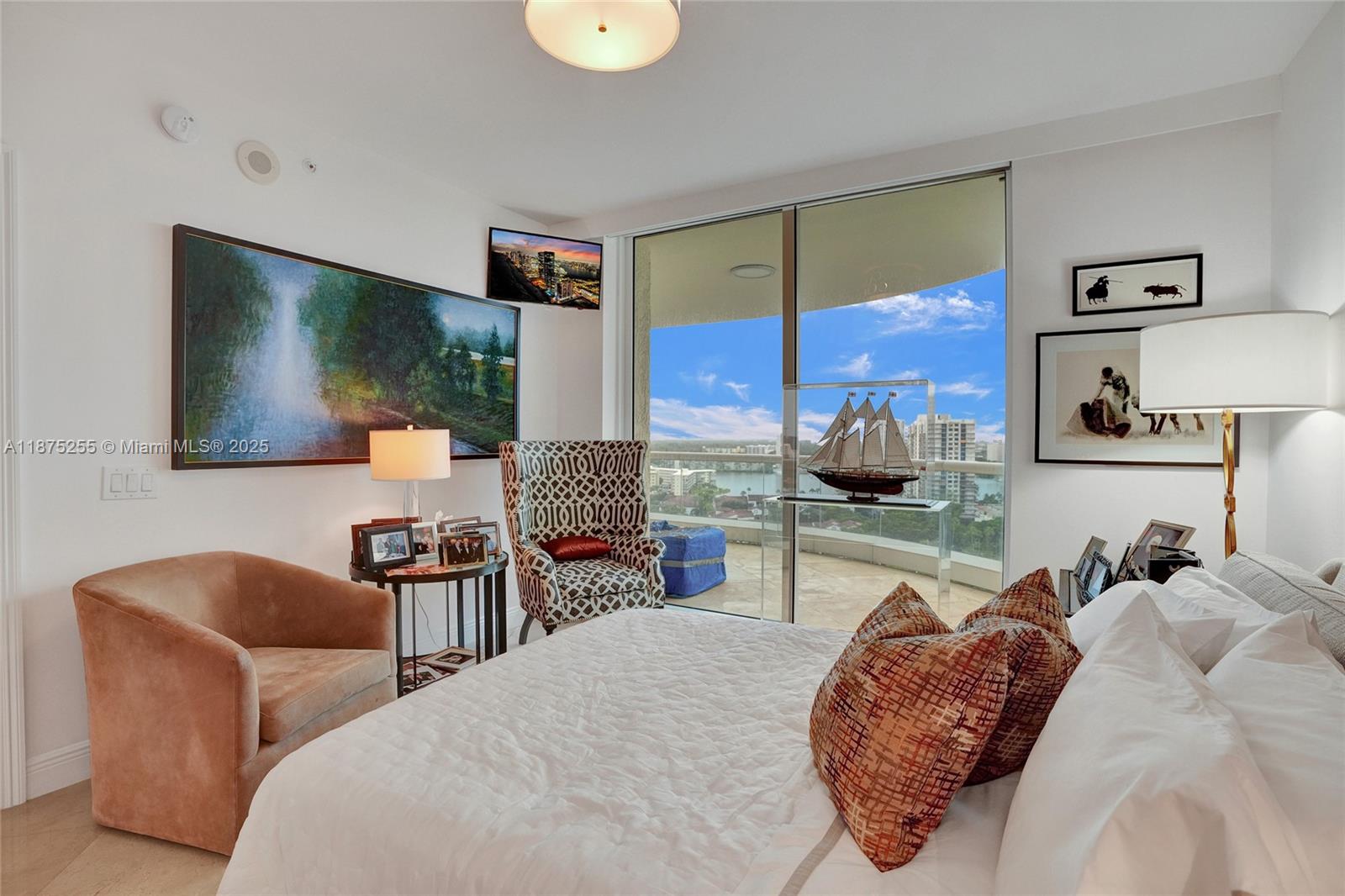 BELLAMARE @ WILLIAMS ISLA - Residential