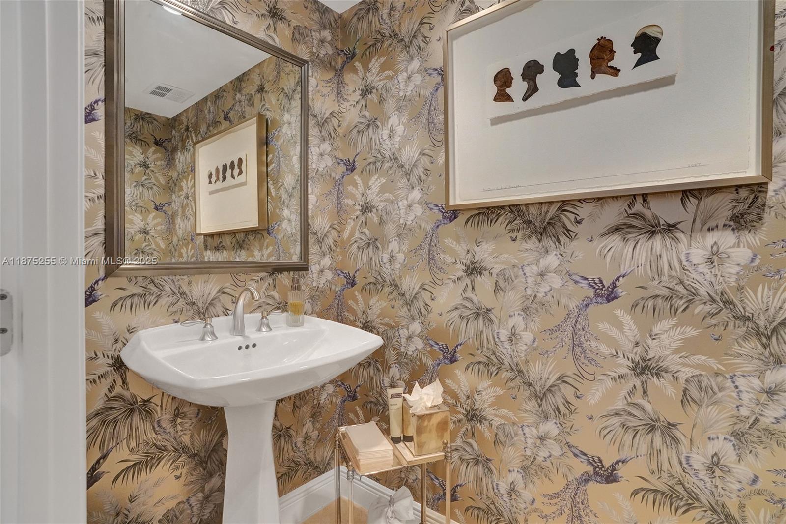 BELLAMARE @ WILLIAMS ISLA - Residential