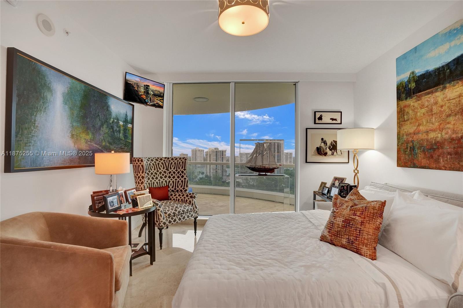 BELLAMARE @ WILLIAMS ISLA - Residential