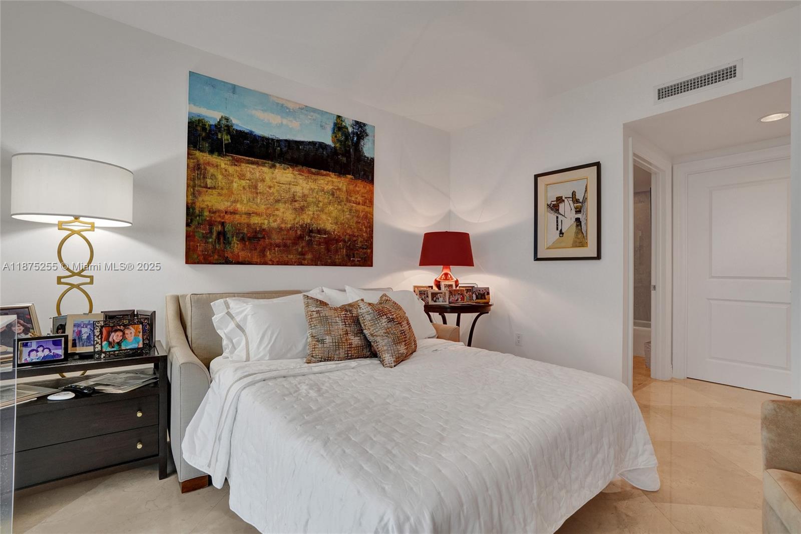 BELLAMARE @ WILLIAMS ISLA - Residential