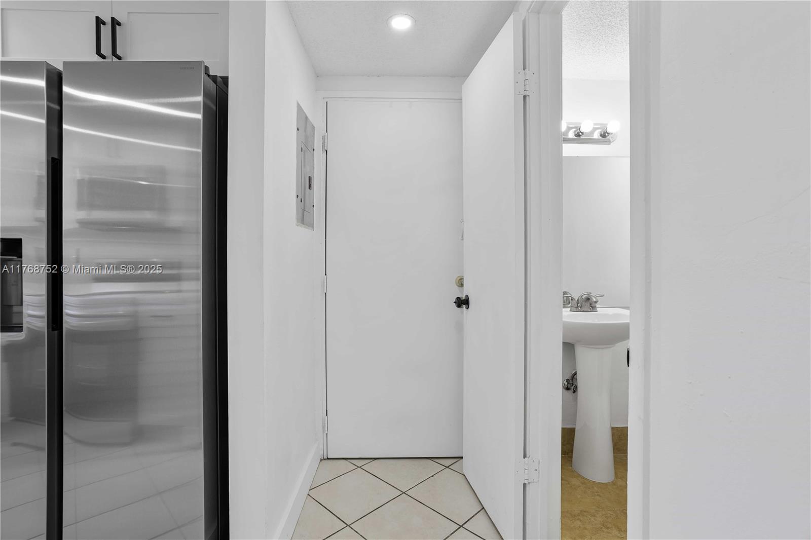 TWELFTH ST MANORS - Residential Income