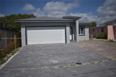 363 SW 1st Ter Deerfield Beach FL 33441