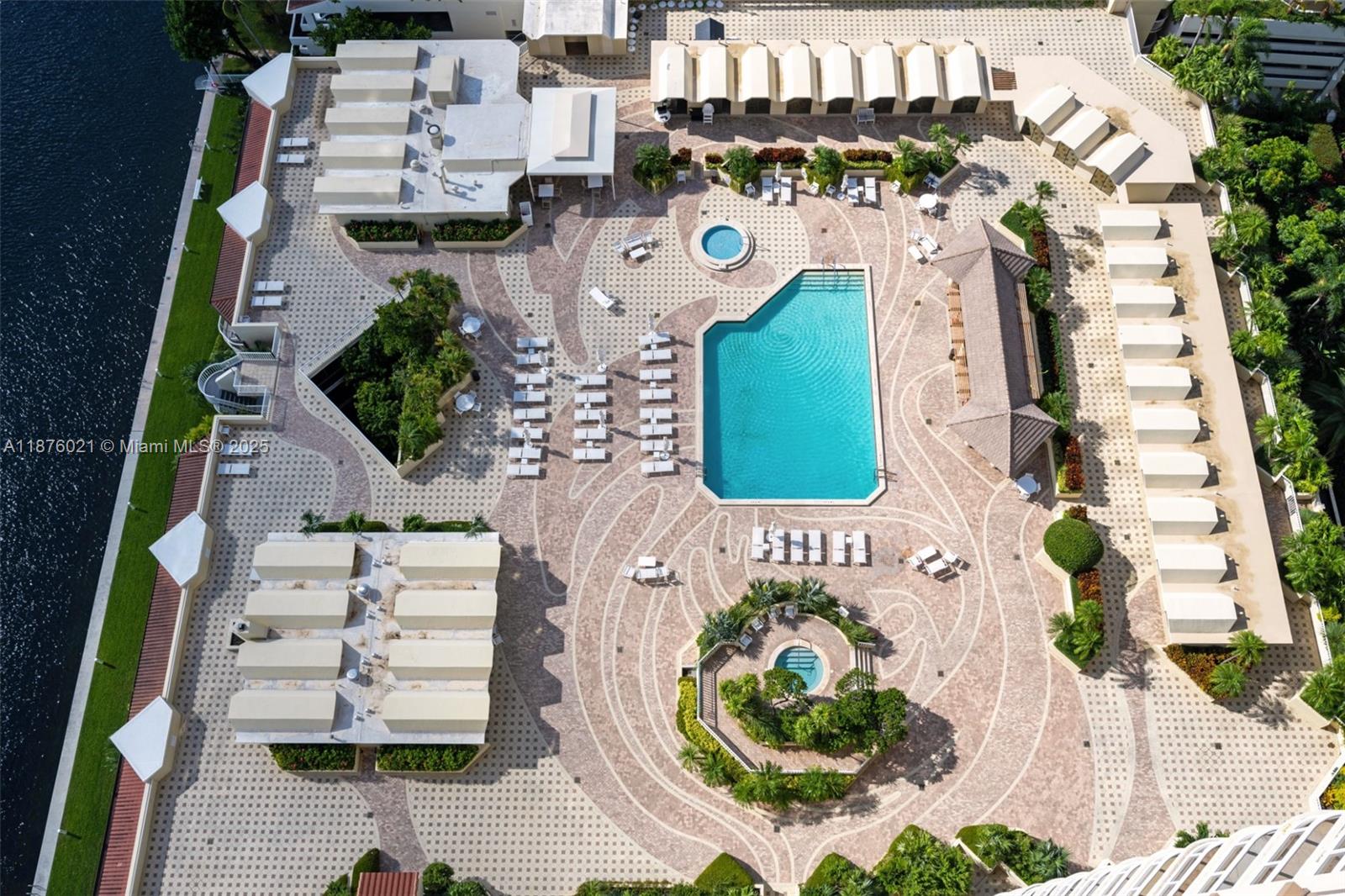 TERRACES NORTH TURNBERRY - Residential Lease