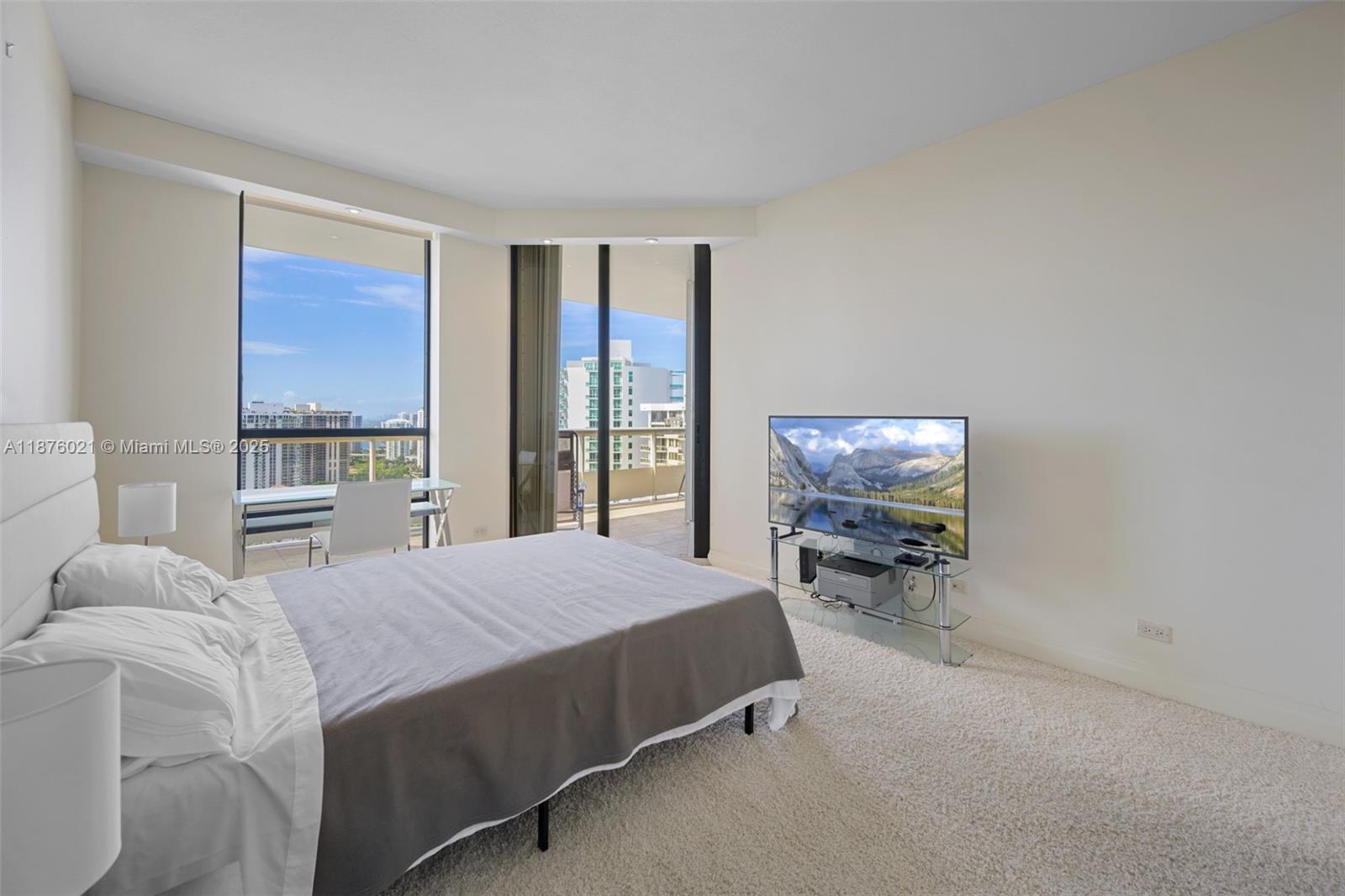 TERRACES NORTH TURNBERRY - Residential Lease