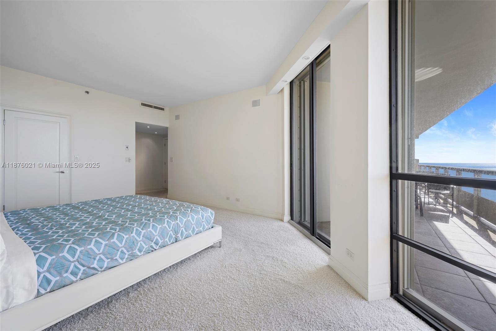 TERRACES NORTH TURNBERRY - Residential Lease