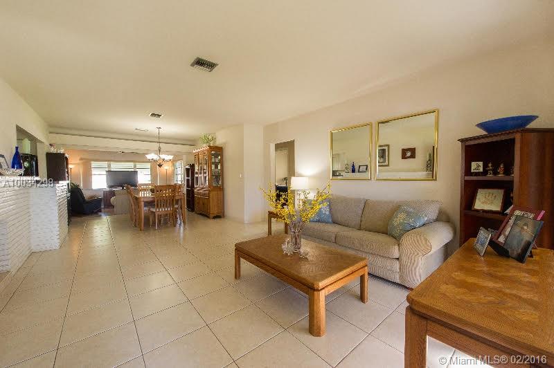 Orangebrook Golf Estates - Residential