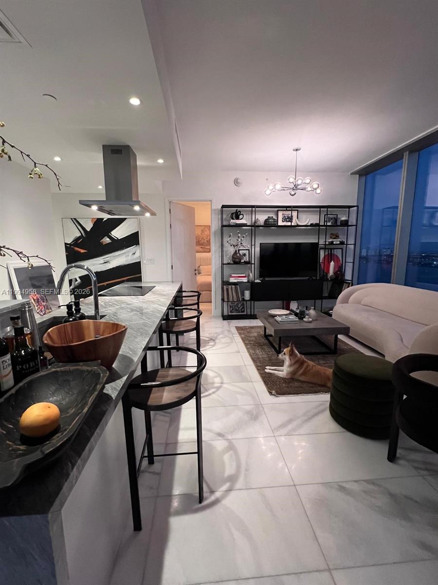 ESCOTTONIA PARK - Residential