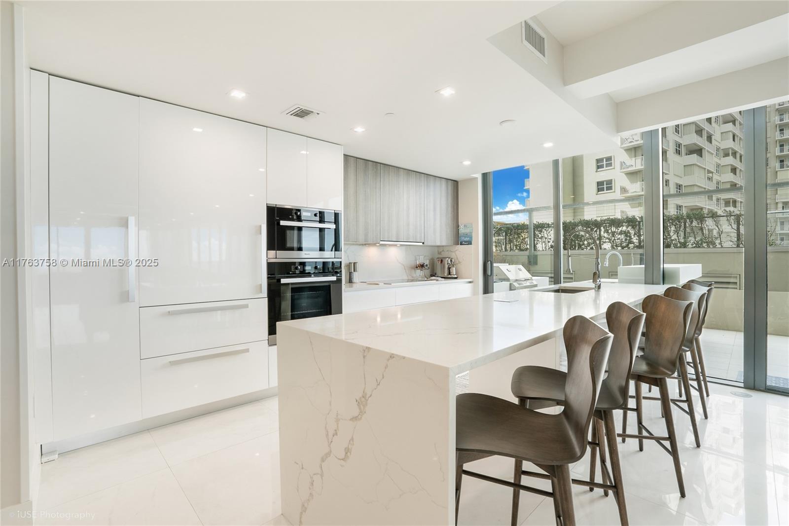 SABBIA BEACH CONDO - Residential