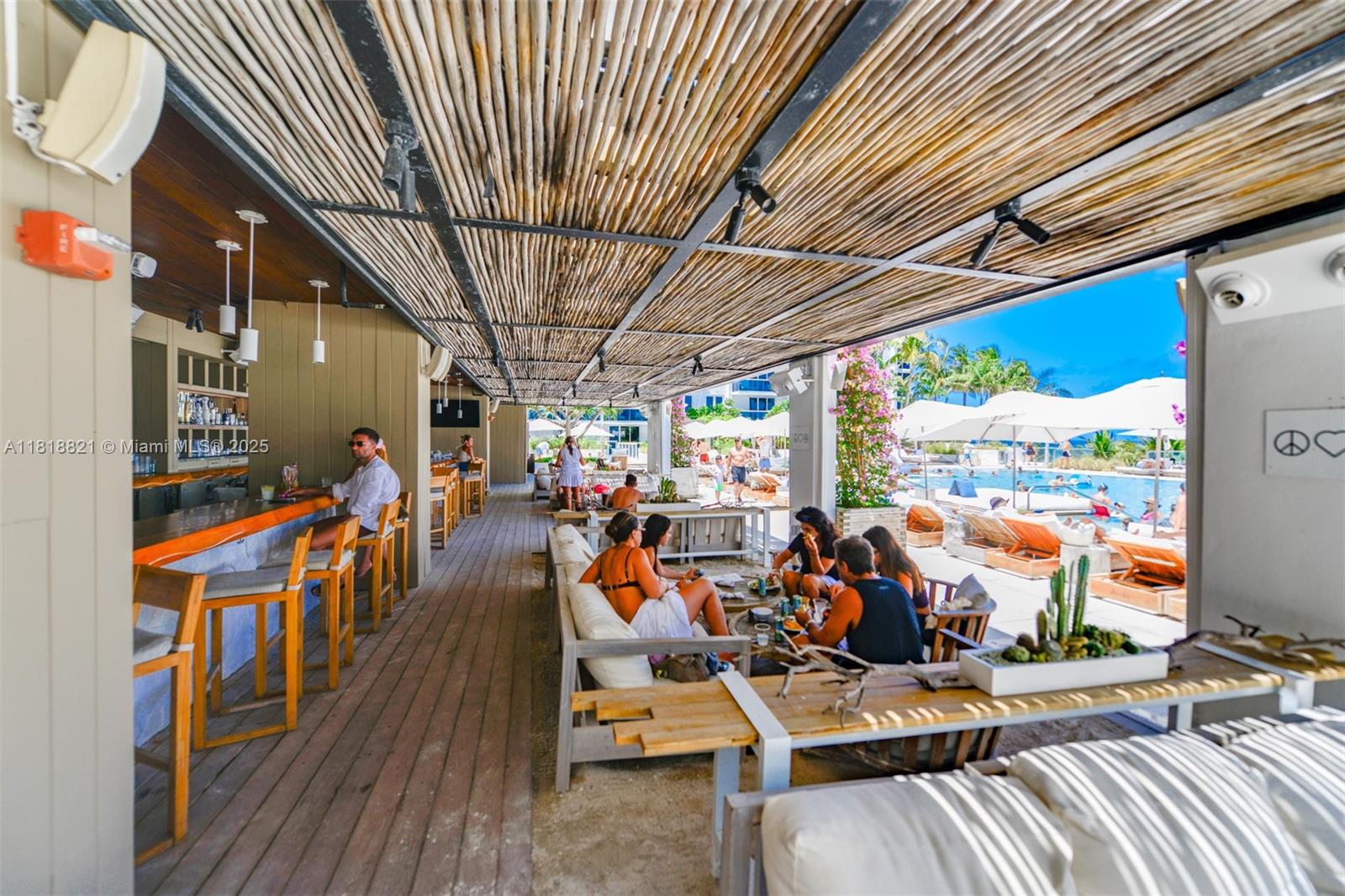 RONEY PALACE CONDO - Residential Lease