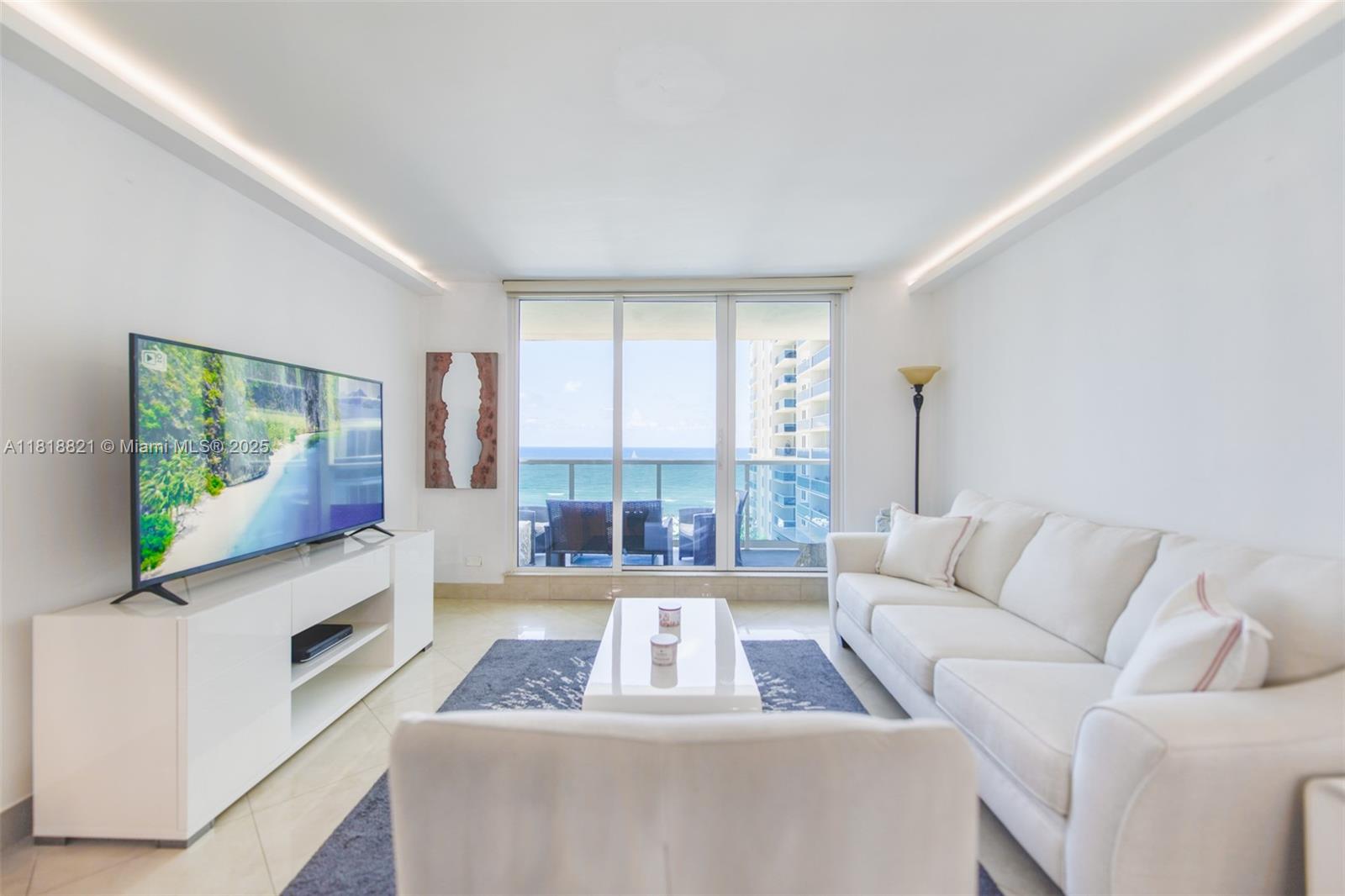 RONEY PALACE CONDO - Residential Lease