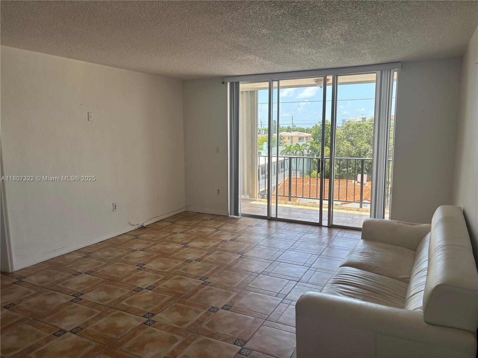 BYRON GARDENS CONDO - Residential
