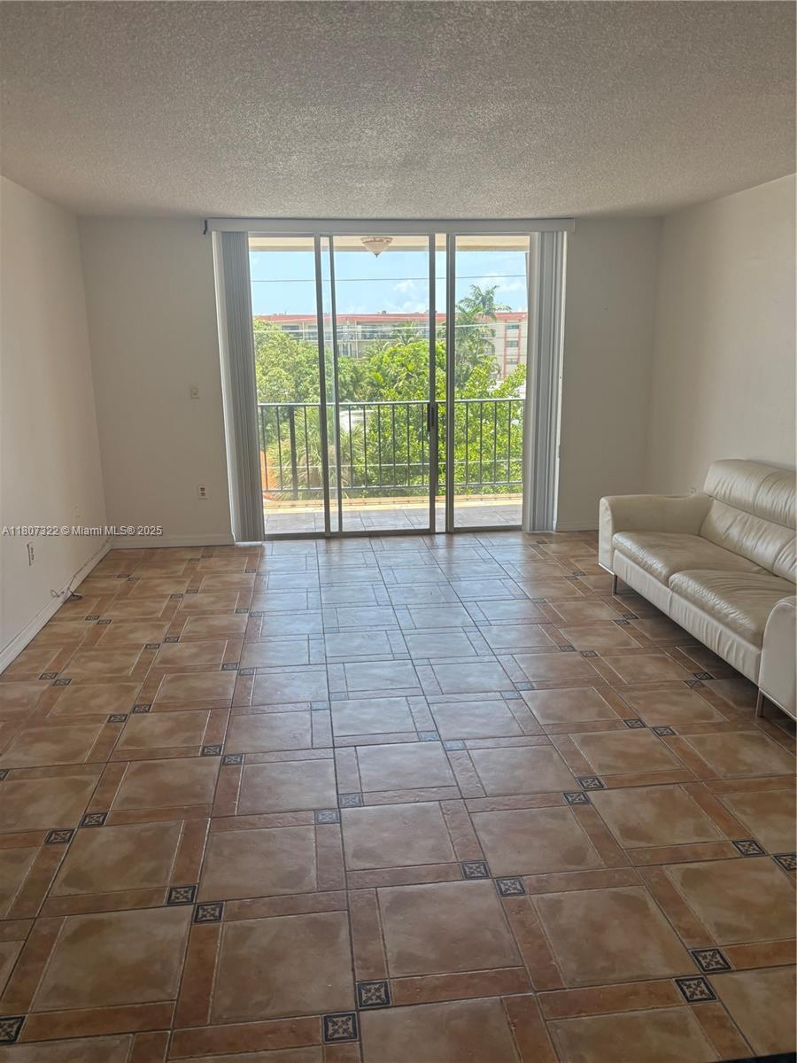 BYRON GARDENS CONDO - Residential