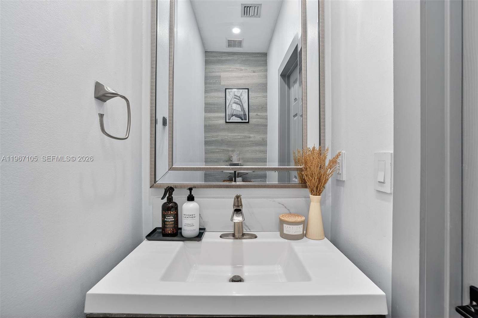 VILLAS DEL CAMPO SUB - Residential