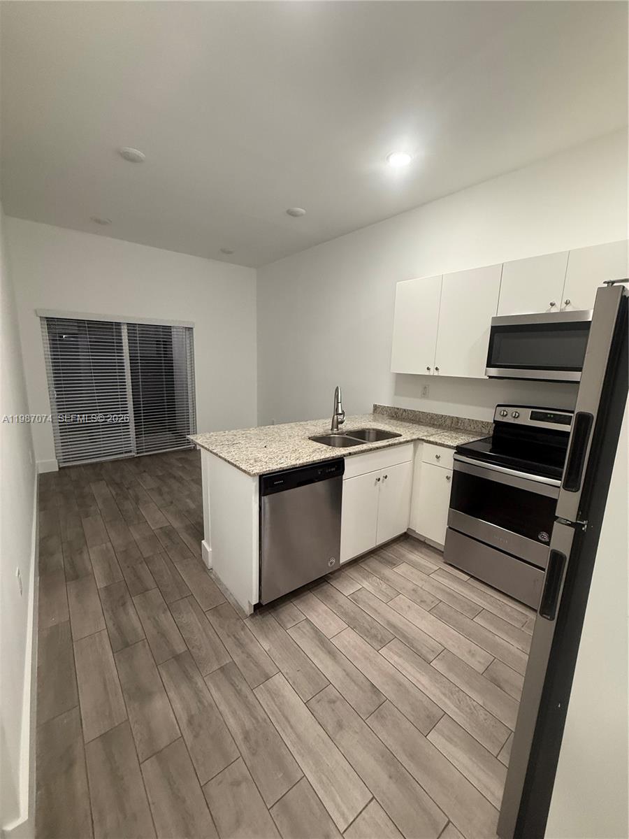 HIALEAH 13TH ADDN AMD PL - Residential Lease