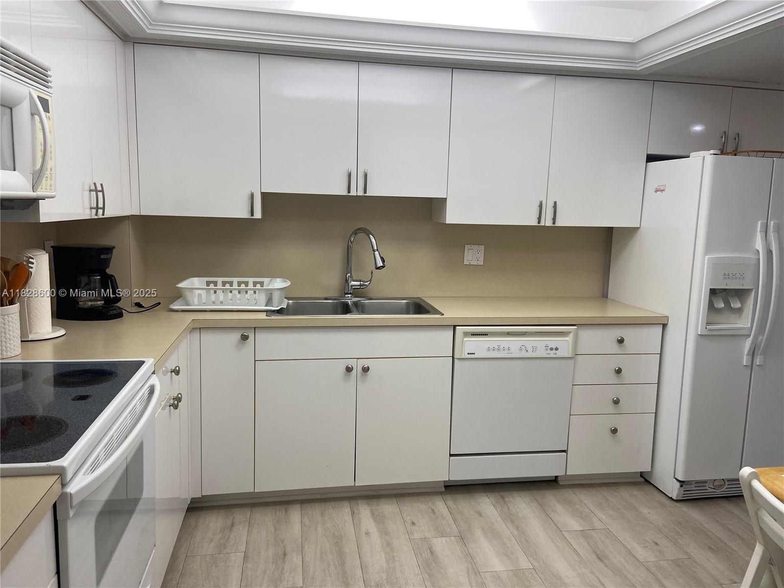 SEA RANCH CLUB A CONDO - Residential Lease