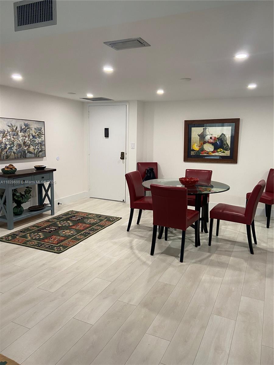 SEA RANCH CLUB A CONDO - Residential Lease