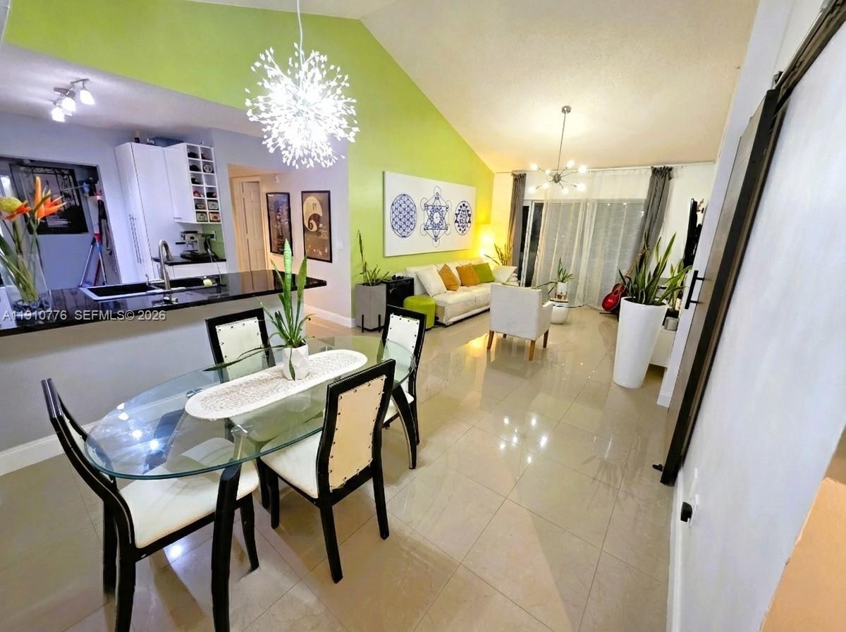 ROYAL GRAND CONDO - Residential