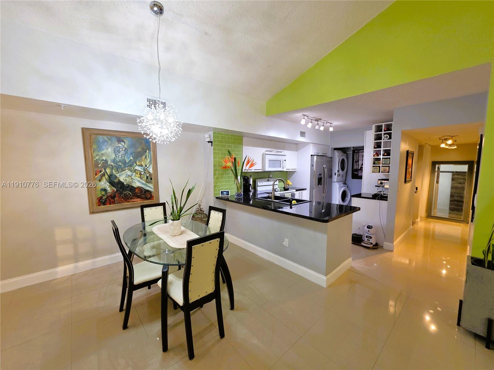 ROYAL GRAND CONDO - Residential