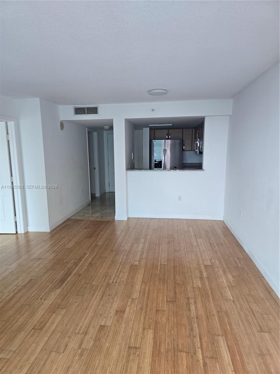 SKYLINE ON BRICKELL CONDO - Residential