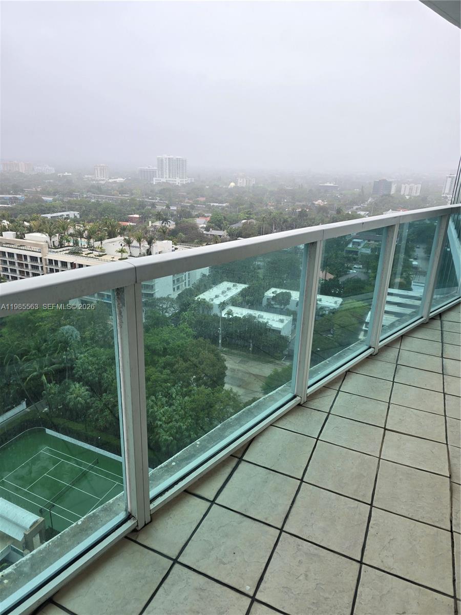 SKYLINE ON BRICKELL CONDO - Residential
