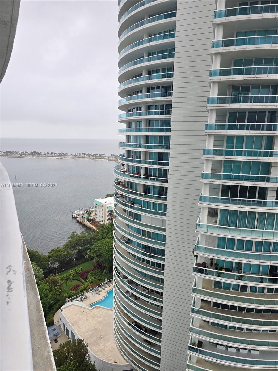 SKYLINE ON BRICKELL CONDO - Residential