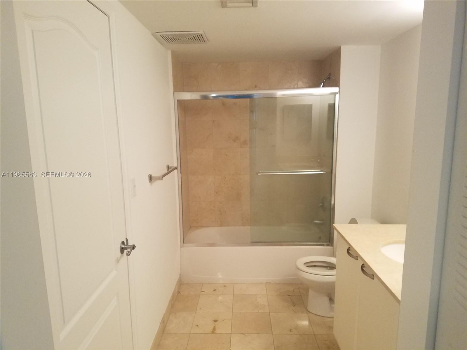 SKYLINE ON BRICKELL CONDO - Residential