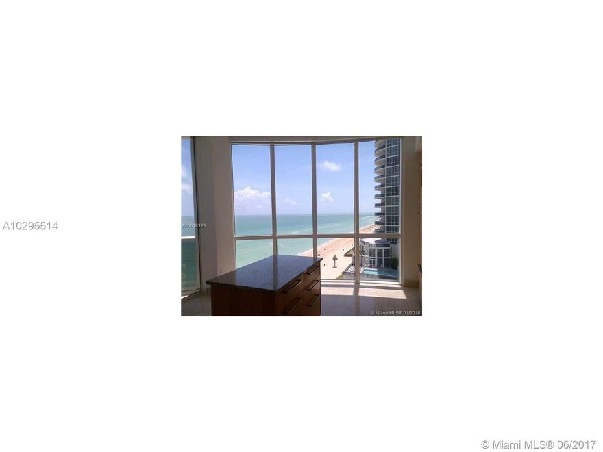 Gorgeous 3 bedrooms, 3.5 Bath unit, directly on the ocean with wraparound balcony in exclusive Trump Tower, Over 5000 sqft spa on the ocean. Magnificent view, must see. NEW VENETIAN PLASTER,REMOTE CONTROL SHADES, FRESHLY PAINTED.