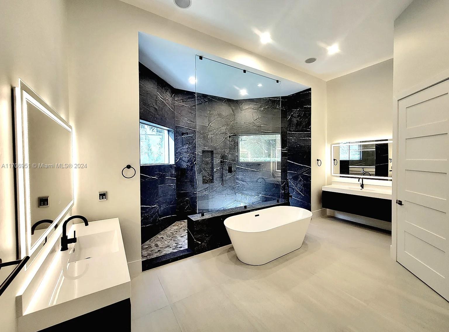 RIDGEWOOD SUB - Residential